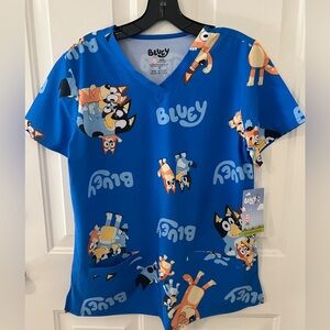 NWT Bluey Scrub Top - Small